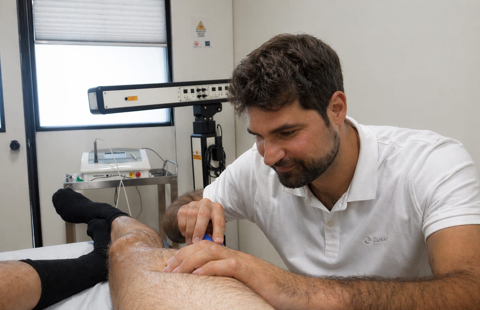 Trattamento con terapia strumentale nello studio di Omar Zanotti